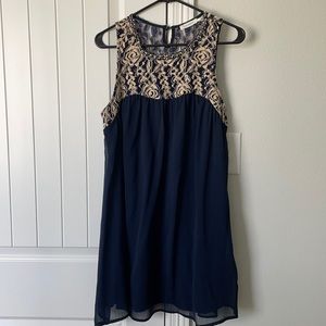 Blu Pepper Dress Size Large